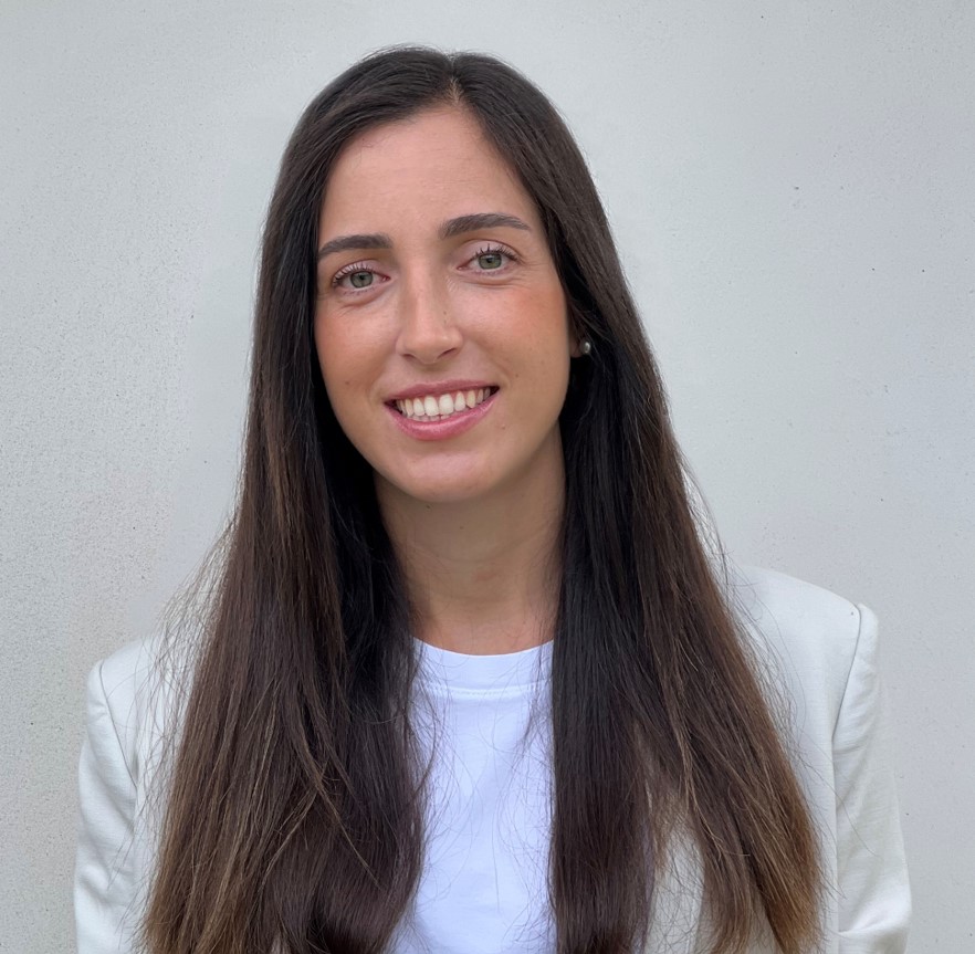 Dña. Paula Zalduegui Egaña